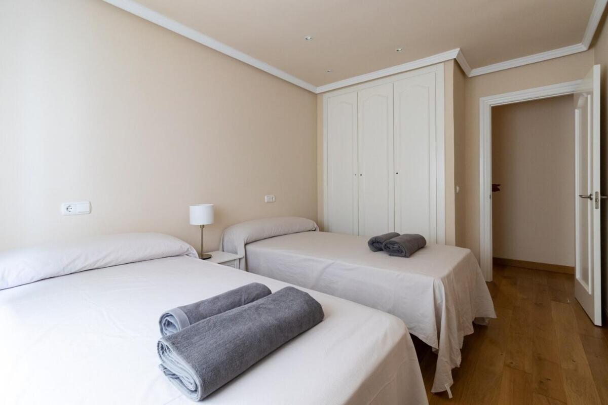 Apartamento Centro Con Parking Apartment