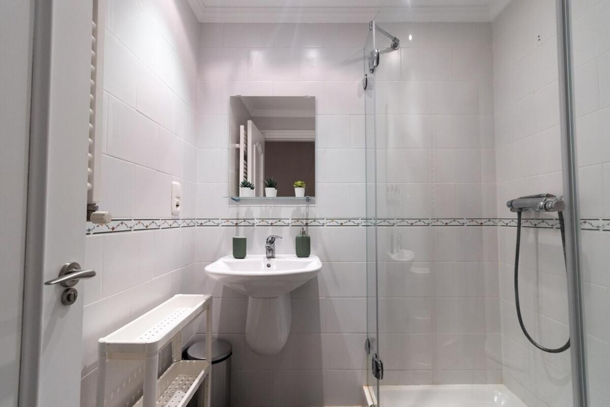 Apartamento Centro Con Parking Gijon